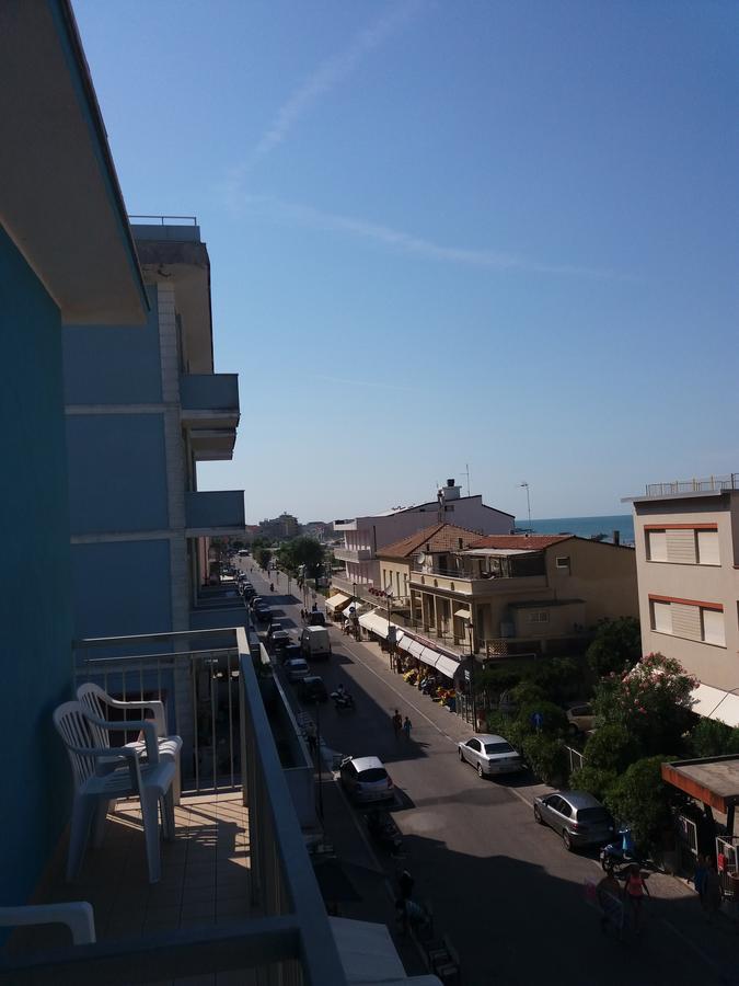 Hotel Felicity Rimini Eksteriør bilde